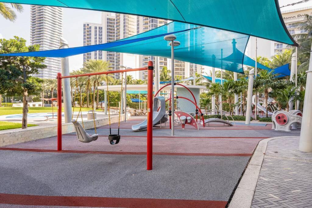 Ocean Reserve Sunny Isles 11Th Str-02330 Lägenhet Miami Beach Exteriör bild