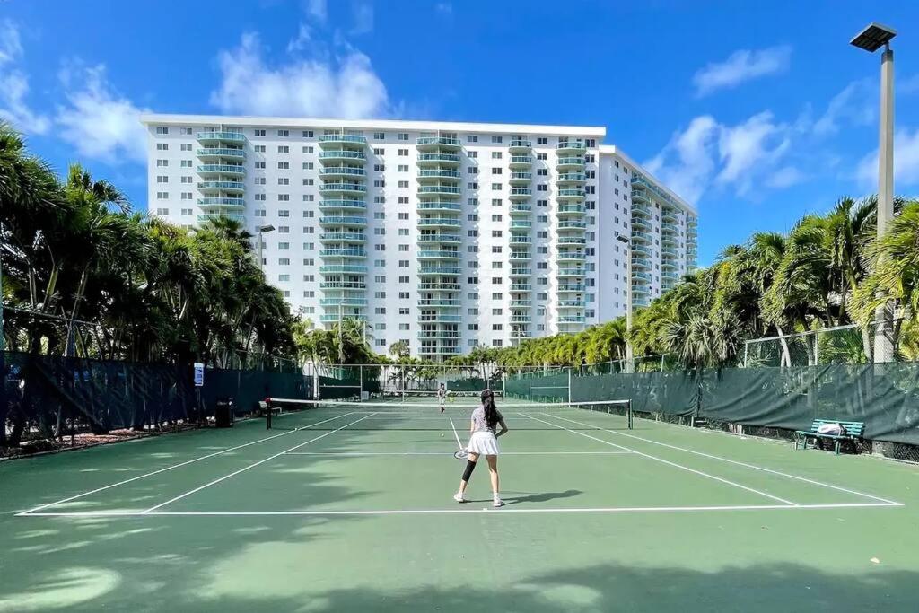 Ocean Reserve Sunny Isles 11Th Str-02330 Lägenhet Miami Beach Exteriör bild