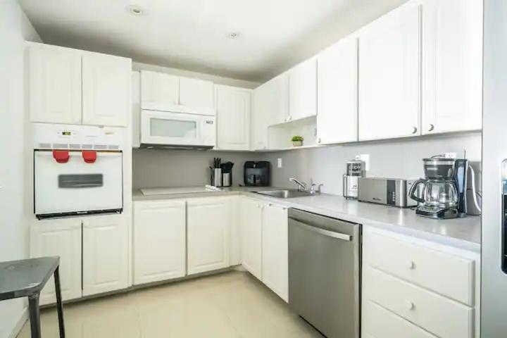 Ocean Reserve Sunny Isles 11Th Str-02330 Lägenhet Miami Beach Exteriör bild